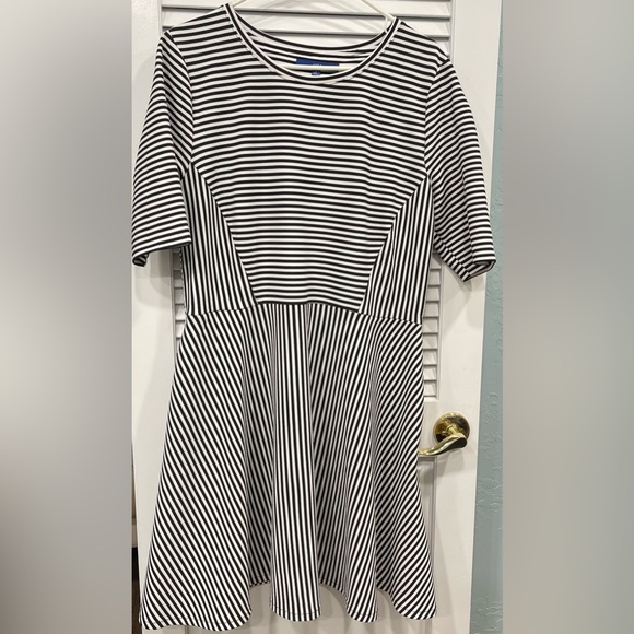 Apt 9 size large dress - Picture 1 of 2